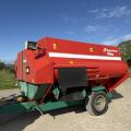 Kverneland KD 411 Diet feeder Mixer wagon