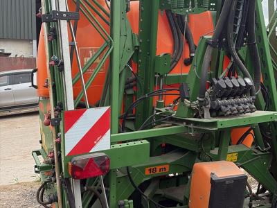 2012 Amazone UF1201