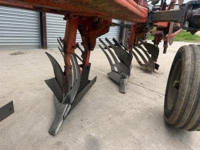 Kuhn Multimaster 121