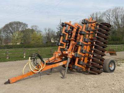 2011 Simba Uni-press 5.5m