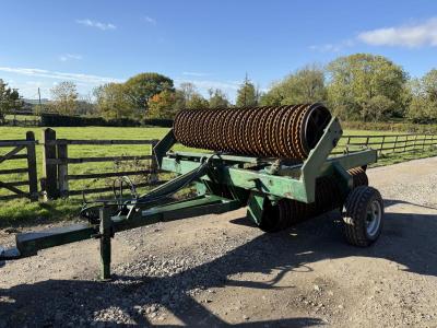 Cousins 6.3m sidewinder rolls