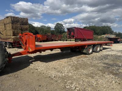 2022 Larrington 32ft Bale trailer