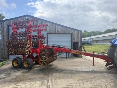 Vaderstad Rexius RST550