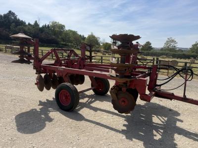 Agri-Pet 12ft discs Hyd folding