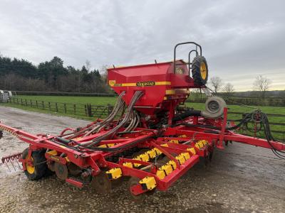 2002 Vaderstad Rapid 600s