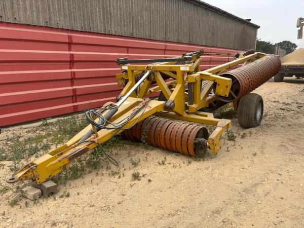 Twose 10.2m rolls