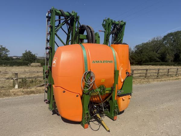 Amazone UF1201