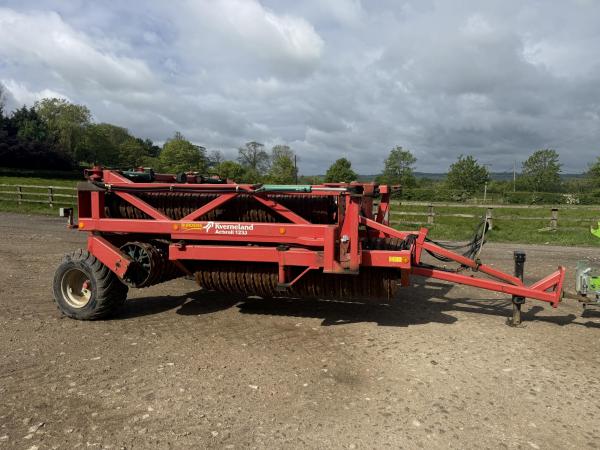 Kverneland Actiroll 1230