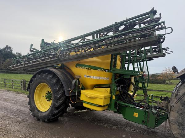 John Deere 840i 36m